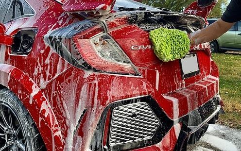 auto detailing service in Gladstone